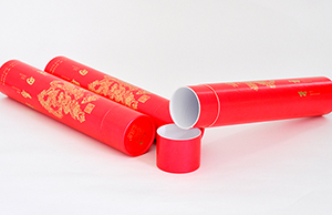 春聯(lián)圓筒紙罐包裝，看起來(lái)也不錯(cuò)哦！